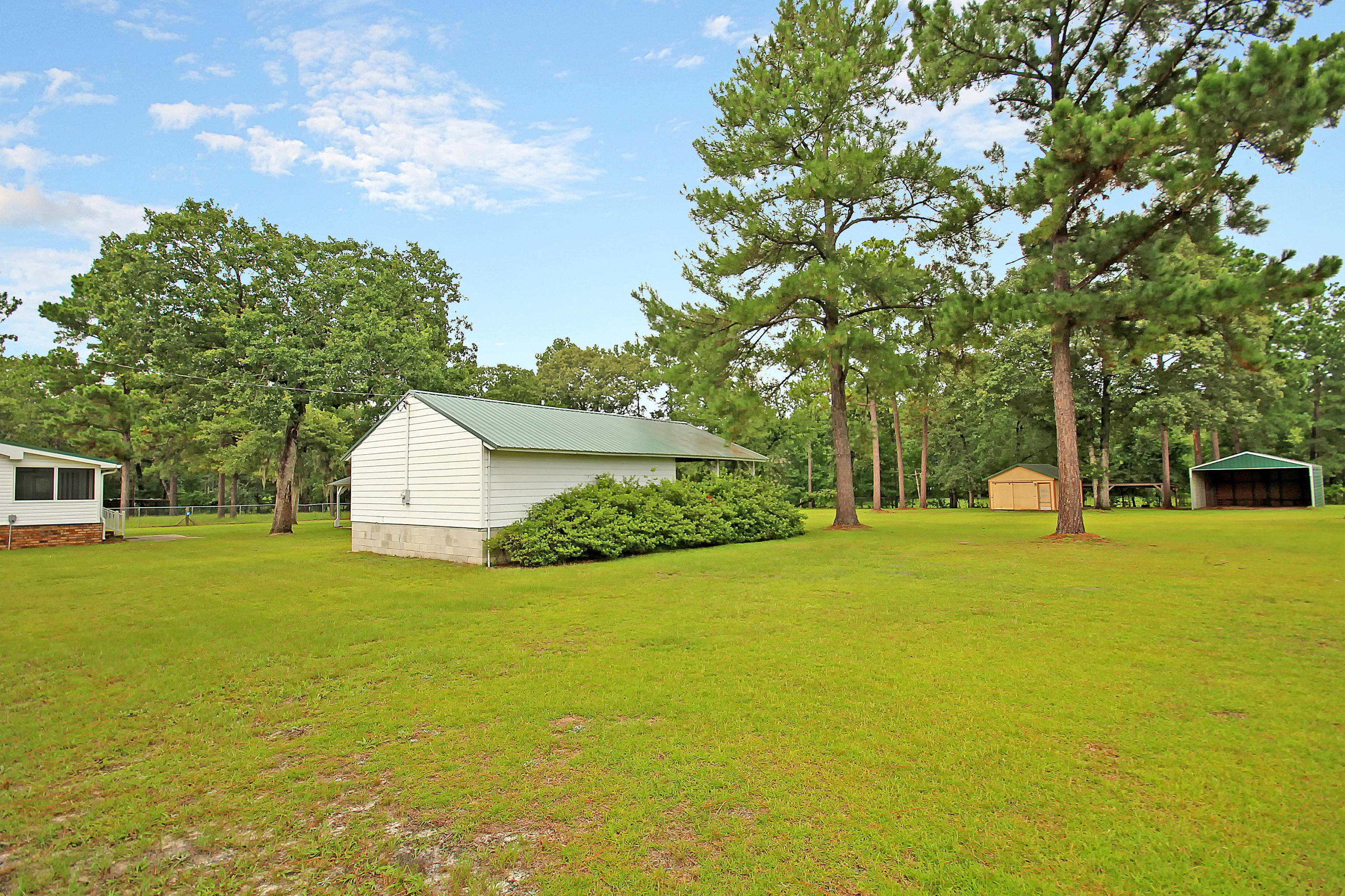 197 Sweatman Road Dorchester, SC 29437 - Photo 30 of 37 IMG_1737 copy