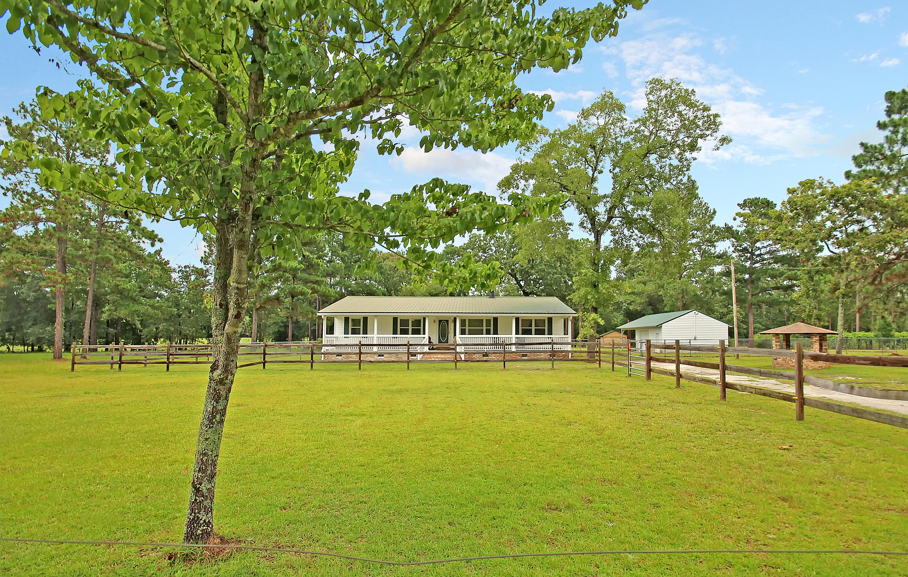 197 Sweatman Road Dorchester, SC 29437 - Photo 5 of 37 IMG_1374 copy