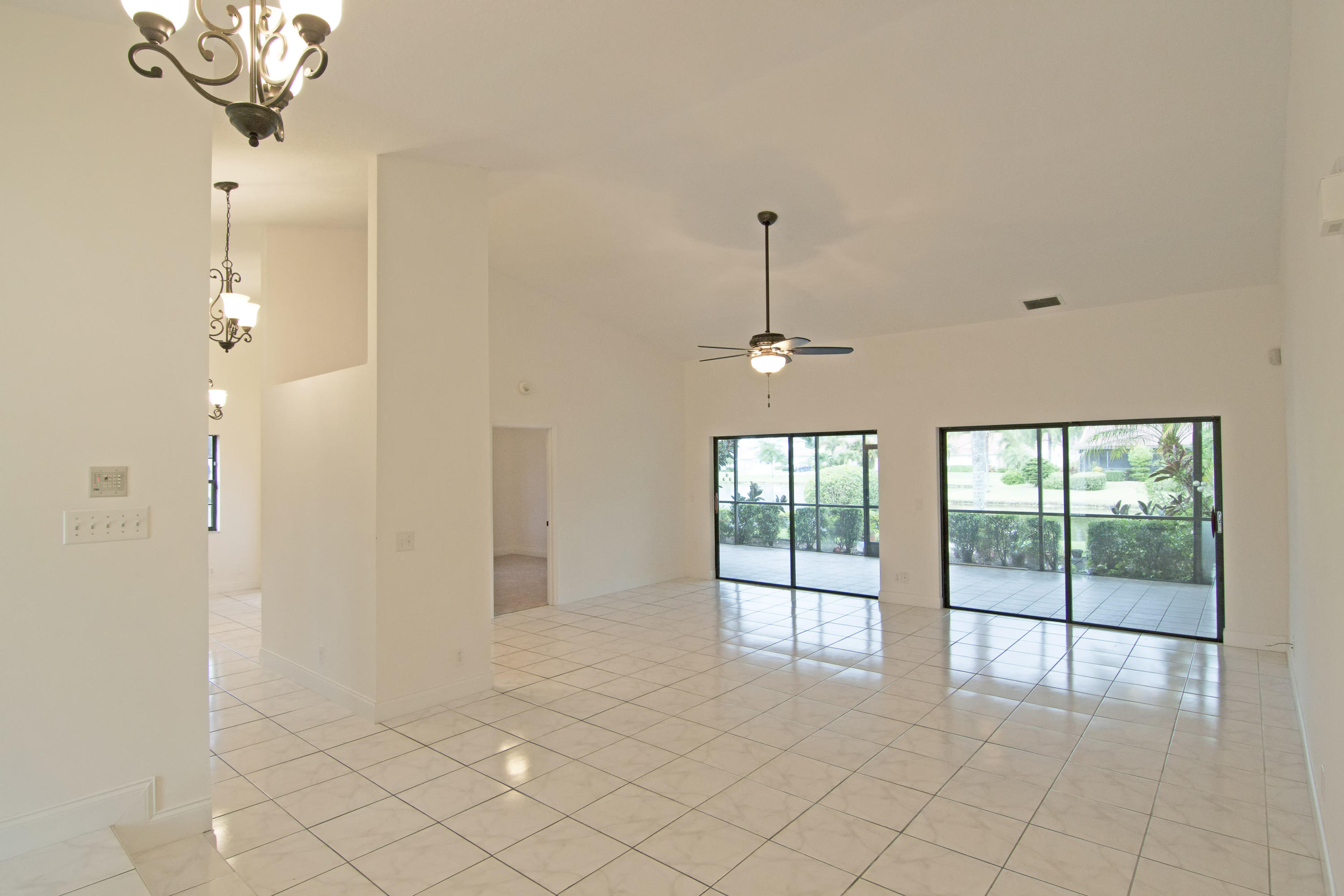 8675 Eagle Run Drive Boca Raton, FL 33434 - Photo 13 of 46 IMG_9351
