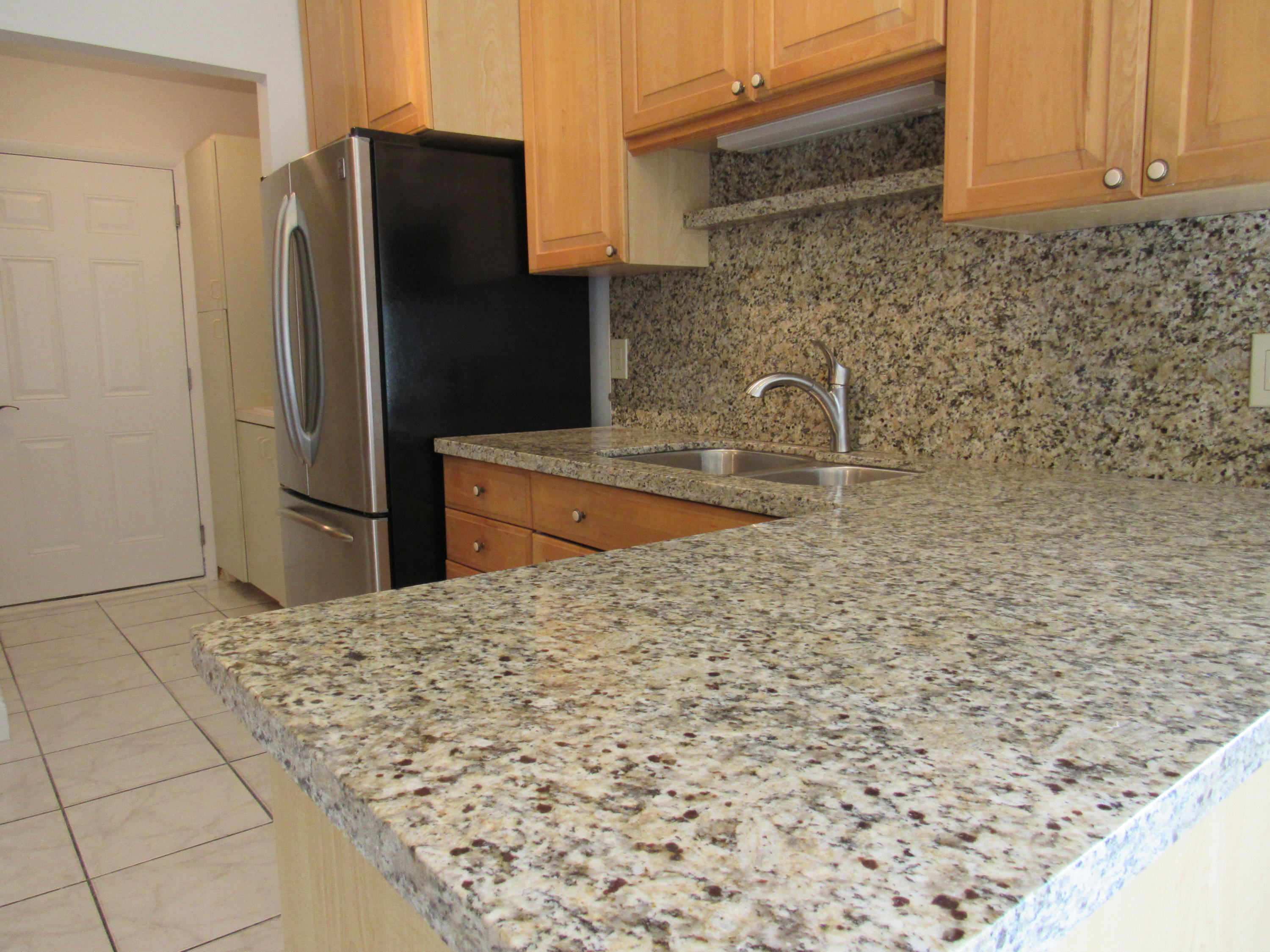 8675 Eagle Run Drive Boca Raton, FL 33434 - Photo 3 of 46 IMG_0125
