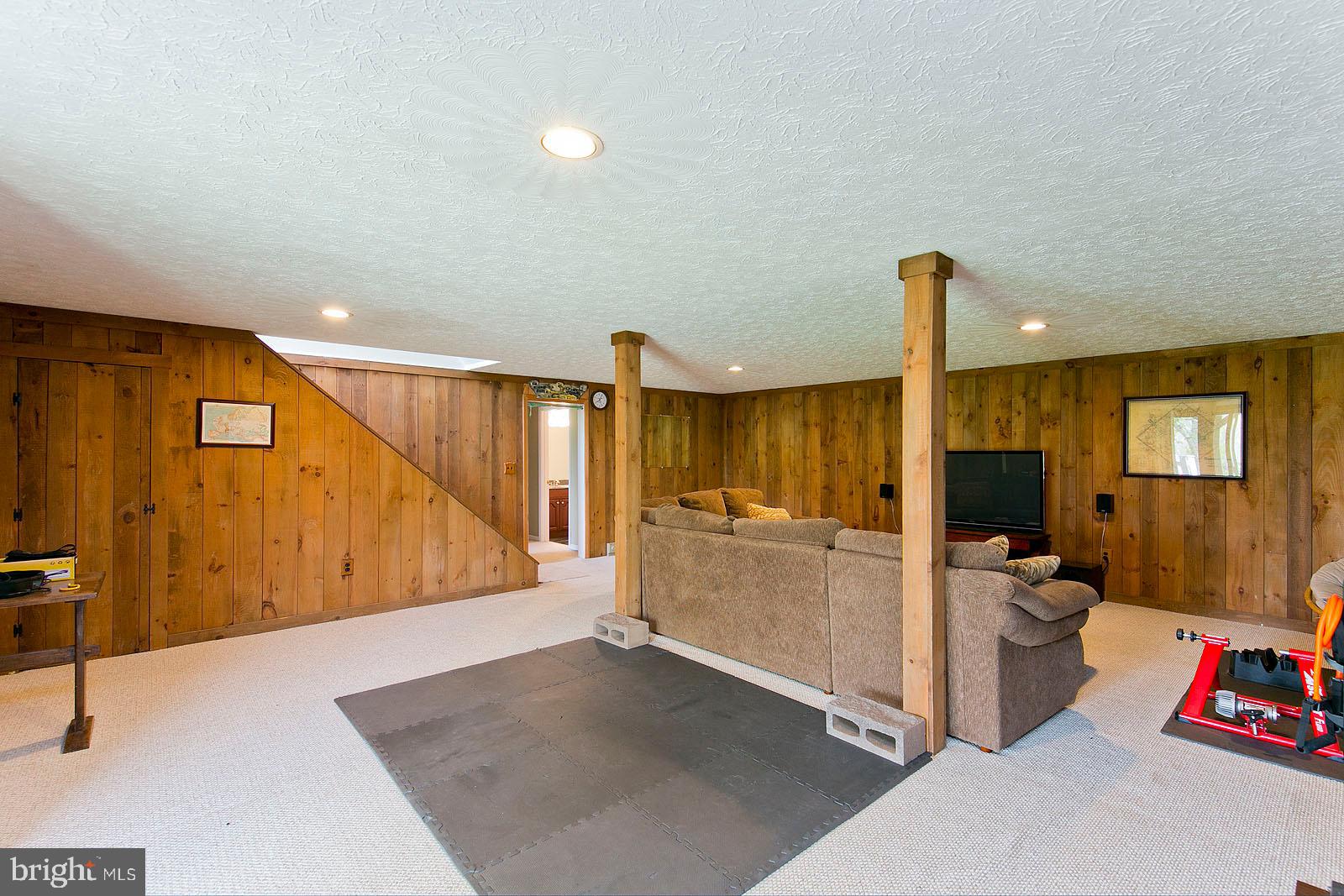 906 McDonald Road Winchester, VA 22602 - Photo 33 of 50 Gallery Image 33