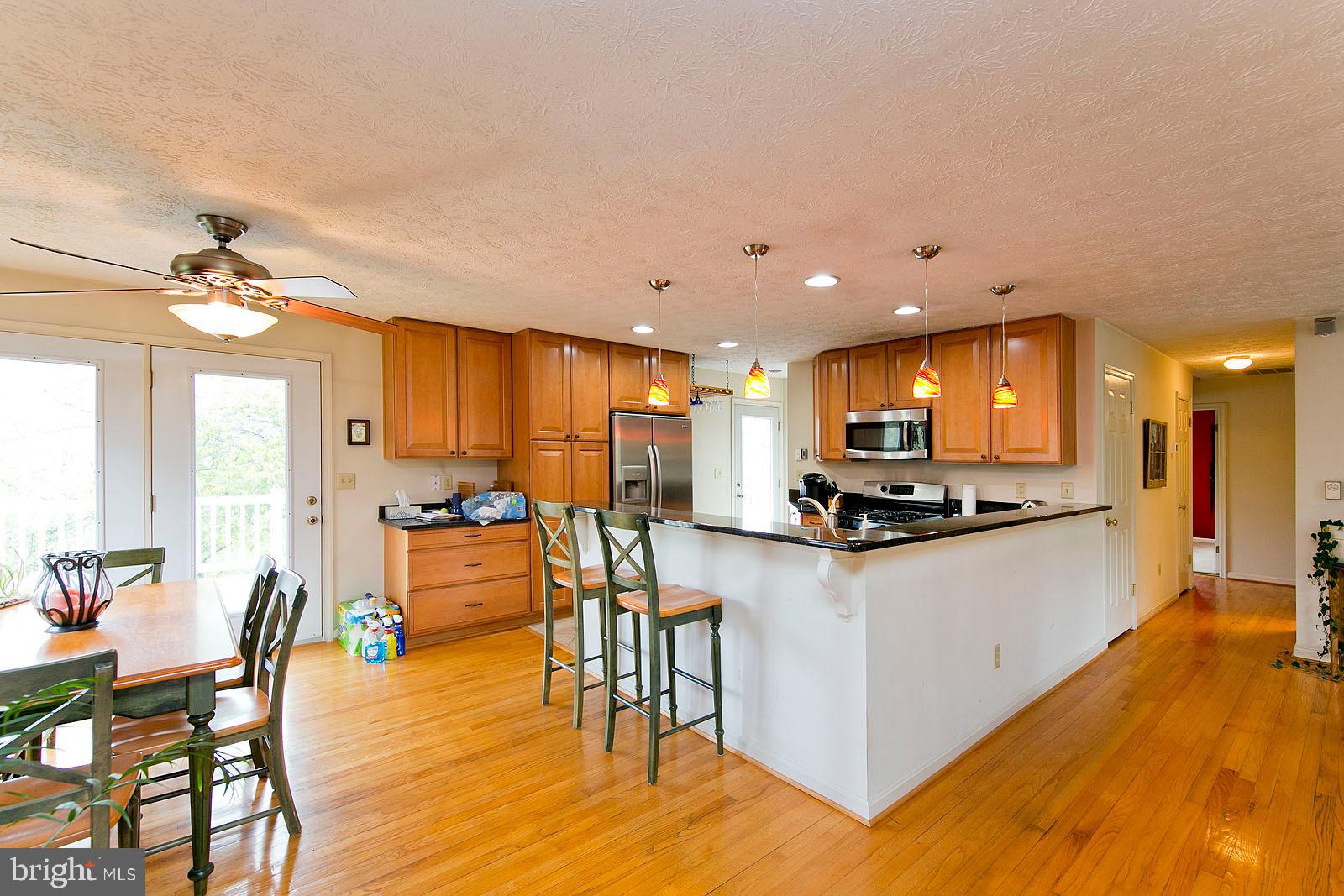 906 McDonald Road Winchester, VA 22602 - Photo 9 of 50 Gallery Image 9