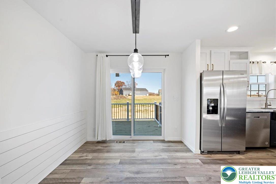 1410 Heytesbury Road Walnutport, PA 18088 - Photo 18 of 32