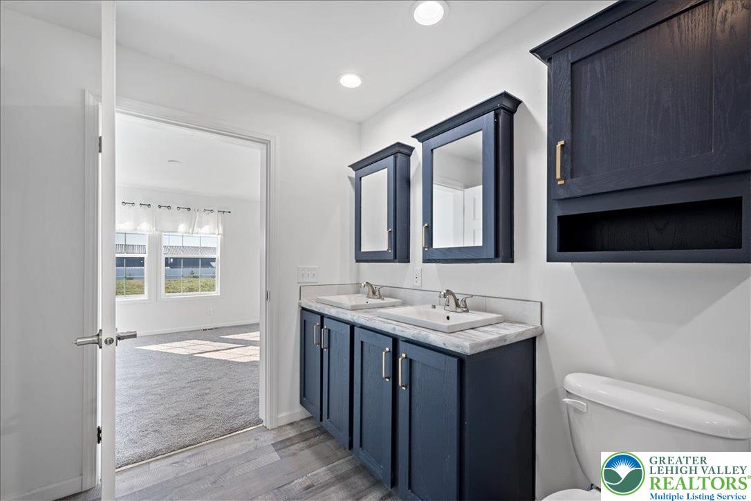 1410 Heytesbury Road Walnutport, PA 18088 - Photo 30 of 32