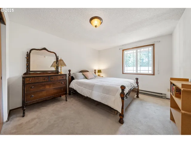 $240,000 | 29700 Southwest Courtside Drive, Unit 40, Wilsonville, OR 97070