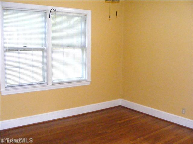 2206 Lane Road Greensboro, NC 27408 - Photo 9 of 13 2nd Bedroom.