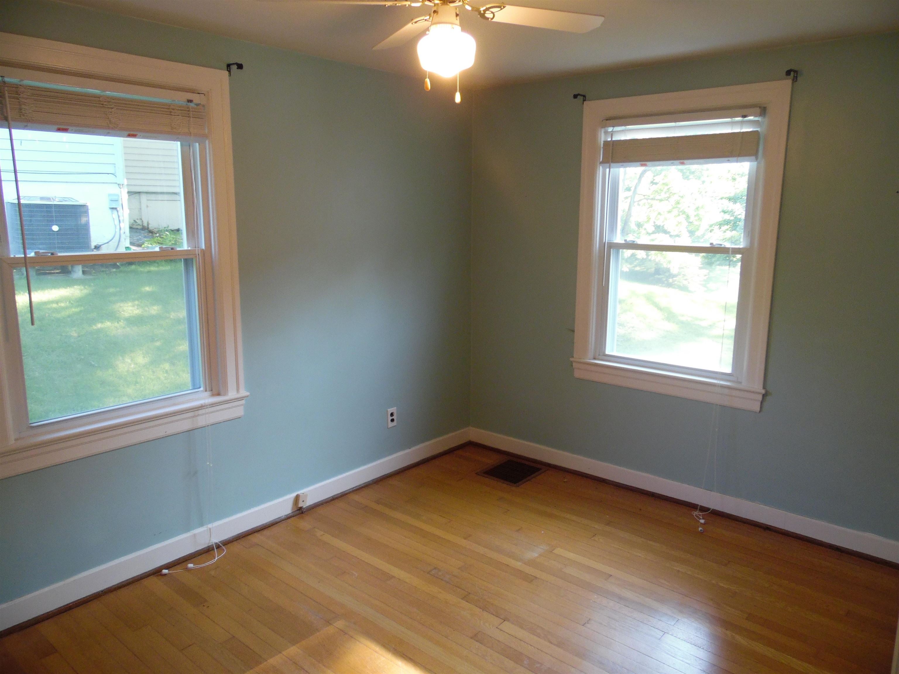 519 Pearis Road Pearisburg, VA 24134 - Photo 12 of 20 Gallery Image 12