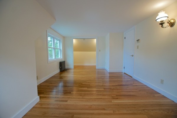 126 Den Quarry Road Lynn, MA 01904 - Photo 17 of 29 Gallery Image 17