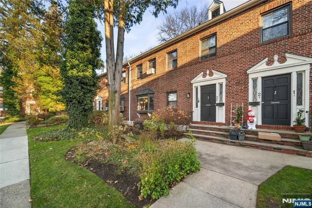 front view of house with a yard