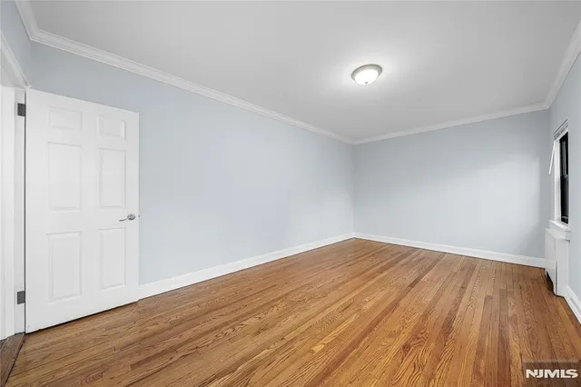 $2,000 | 90 Tracey Place, Unit I1, Englewood, NJ 07631