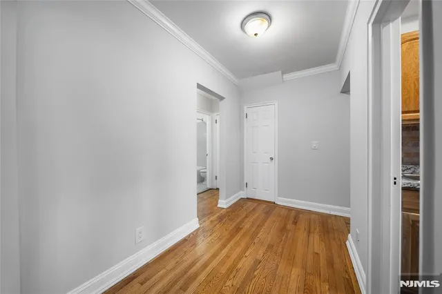 $2,000 | 90 Tracey Place, Unit I1, Englewood, NJ 07631