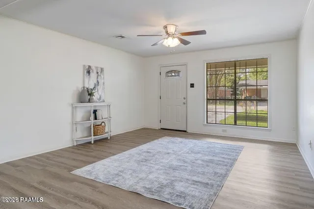$1,685 | 311 Gerald Drive, Lafayette, LA 70503