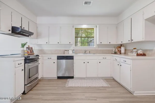 $1,685 | 311 Gerald Drive, Lafayette, LA 70503