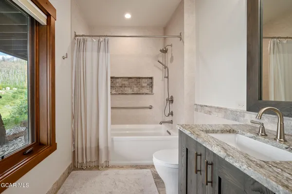 $5,195,000 | Undisclosed Address, Granby, CO 80446