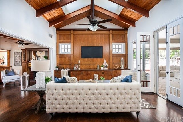 $1,225,000 | 416 East 19th Street, Costa Mesa, CA 92627