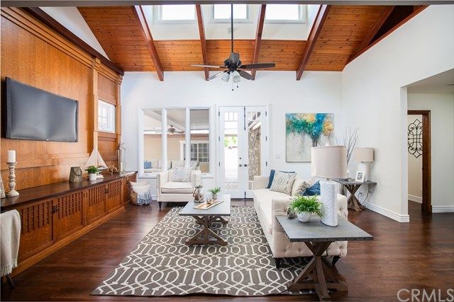 $1,225,000 | 416 East 19th Street, Costa Mesa, CA 92627