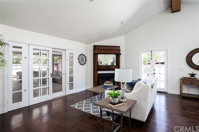 $1,225,000 | 416 East 19th Street, Costa Mesa, CA 92627