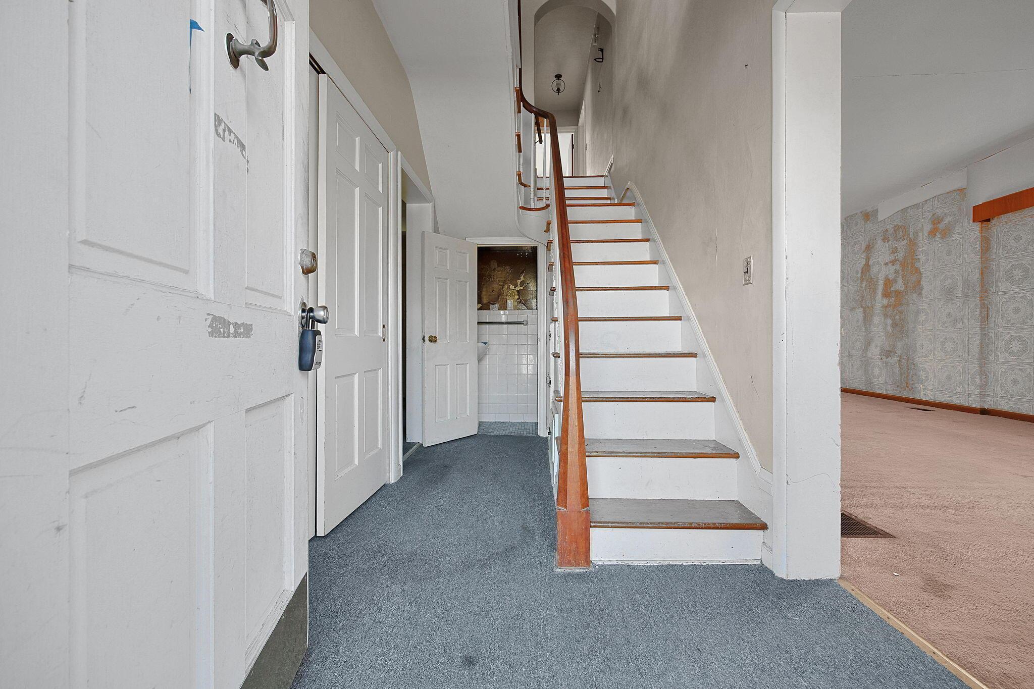 11802 Main Street Adelphi, OH 43101 - Photo 6 of 43 8-web-or-mls-11802-main-st