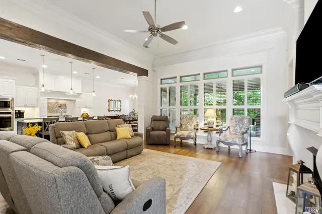 $565,000 | 37357 Whispering Hollow Avenue, Prairieville, LA 70769