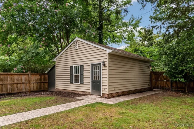 $995,000 | 4512 Bromley Lane, Richmond, VA 23221