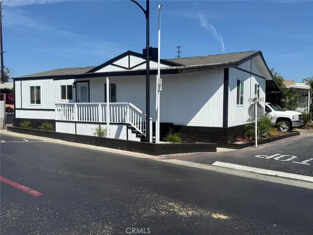 $235,000 | 215 South Sullivan Street, Unit 220, Santa Ana, CA 92704