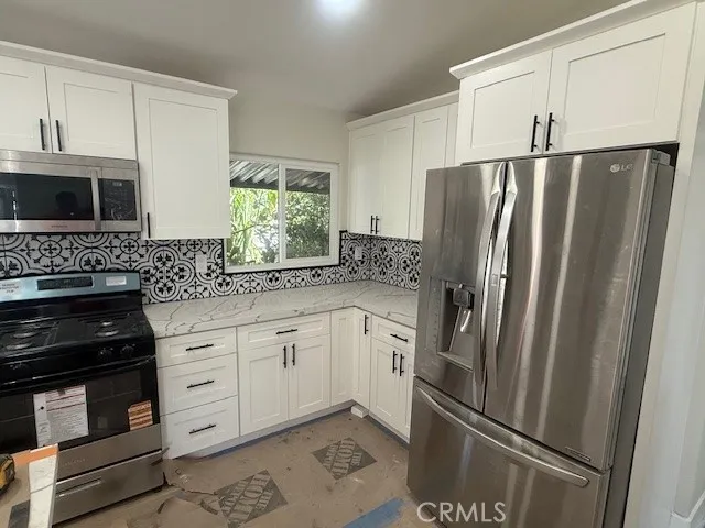 $235,000 | 215 South Sullivan Street, Unit 220, Santa Ana, CA 92704