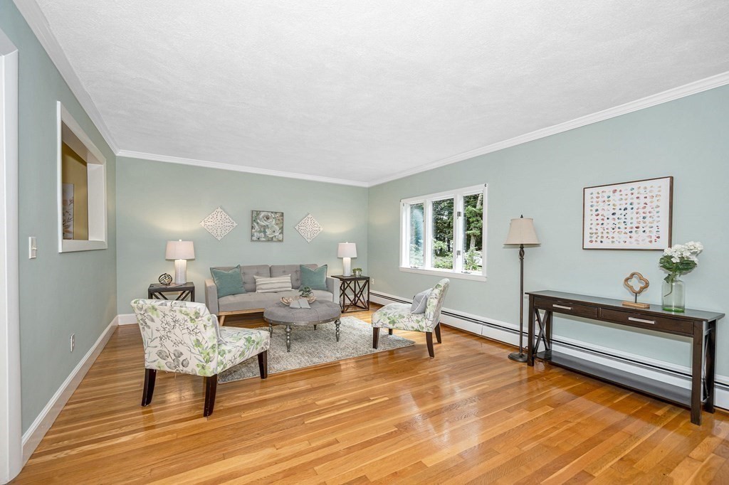 5 Willard Road North Reading, MA 01864 - Photo 3 of 39 Gallery Image 3