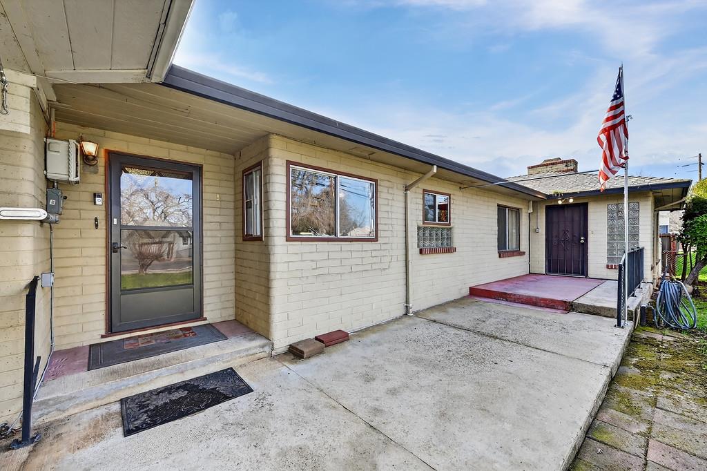 516 West Marlette Street Ione, CA 95640 - Photo 6 of 63