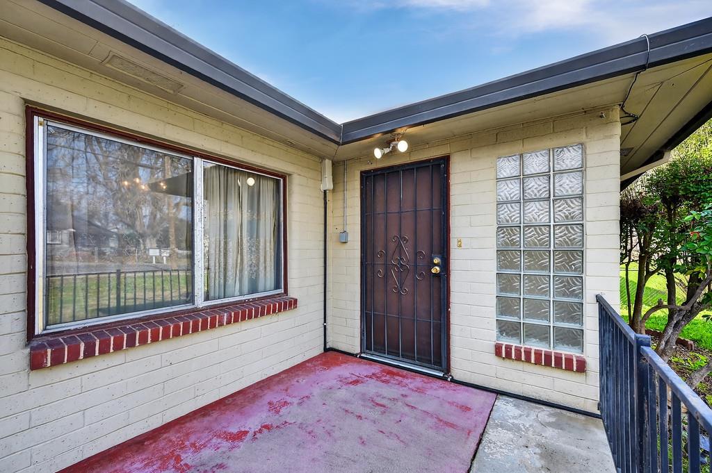 516 West Marlette Street Ione, CA 95640 - Photo 7 of 63