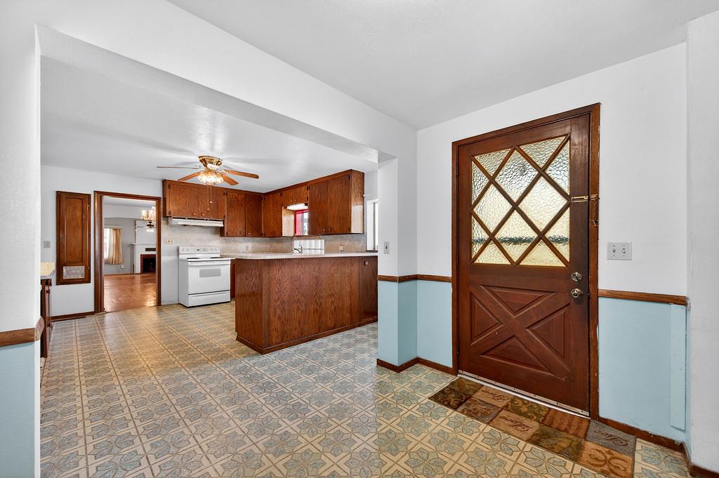 516 West Marlette Street Ione, CA 95640 - Photo 10 of 63