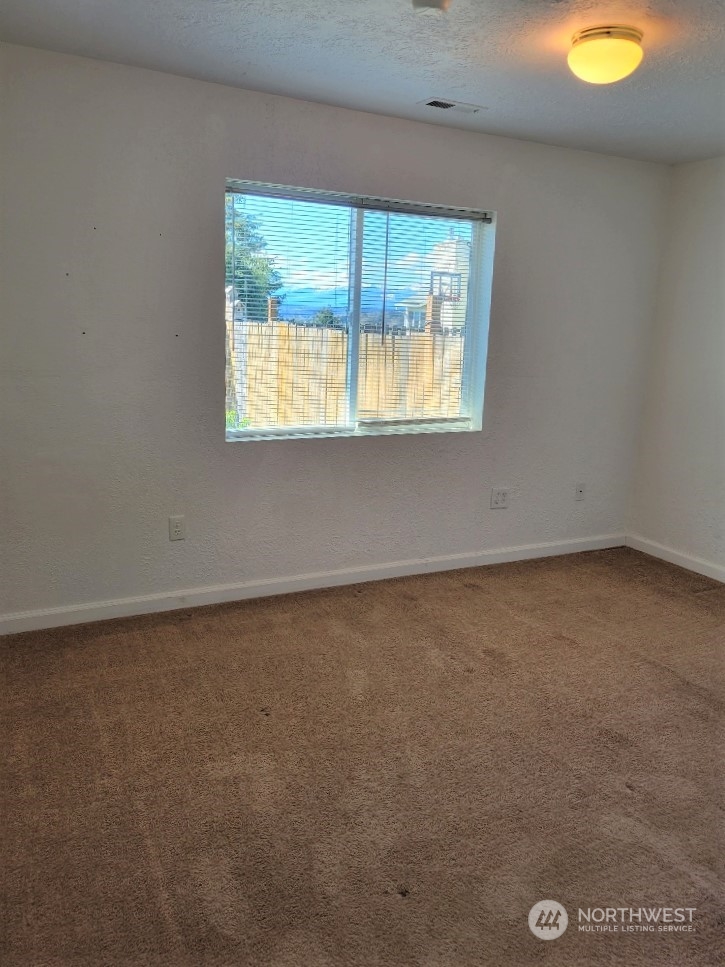 1027 Walnut Street Bremerton, WA 98310 - Photo 20 of 24 Gallery Image 20