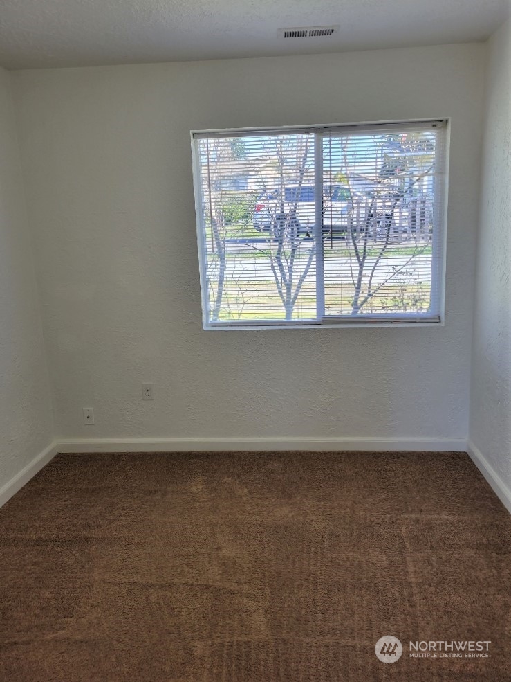 1027 Walnut Street Bremerton, WA 98310 - Photo 21 of 24 Gallery Image 21