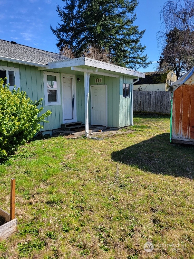 1027 Walnut Street Bremerton, WA 98310 - Photo 23 of 24 Gallery Image 23