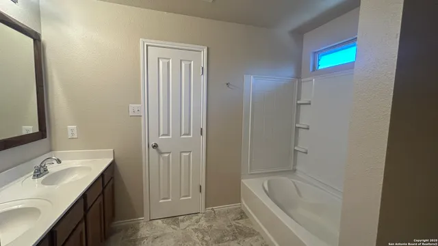 $1,950 | 189 Corral Fence, Cibolo, TX 78108