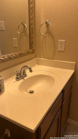 $1,950 | 189 Corral Fence, Cibolo, TX 78108