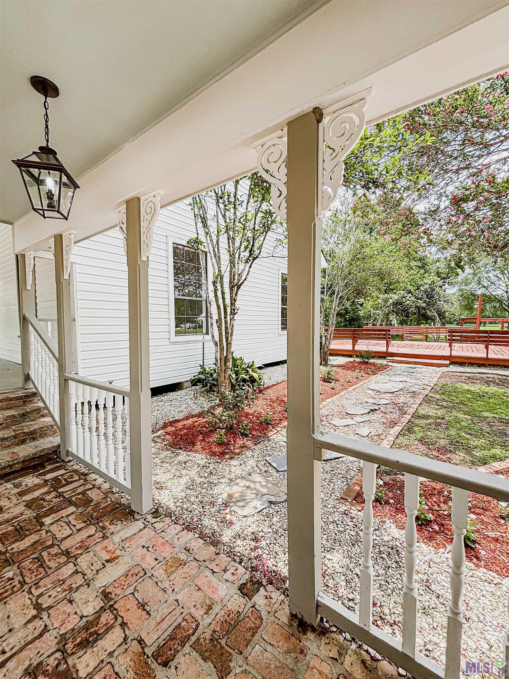 41403 Cemetary Road Gonzales, LA 70737 - Photo 4 of 36 Gallery Image 4