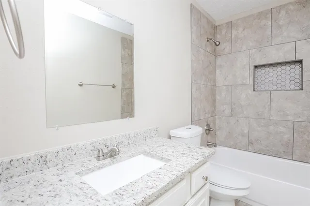 $2,015 | 1144 Paintbrush Street, Mesquite, TX 75149