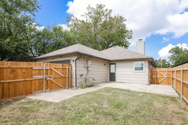 $2,015 | 1144 Paintbrush Street, Mesquite, TX 75149