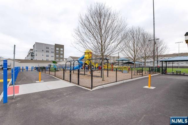 22 Veterans Drive Wood-Ridge, NJ 07075 - Photo 38 of 49