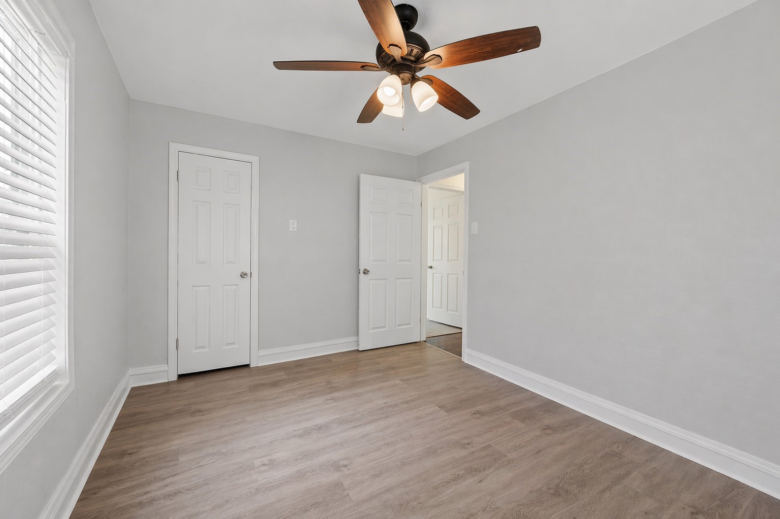 3823 Florinda Street Houston, TX 77021 - Photo 22 of 41 Bedroom #1