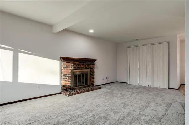 $275,000 | 3220 Creekwood Drive, Lawrence, KS 66049