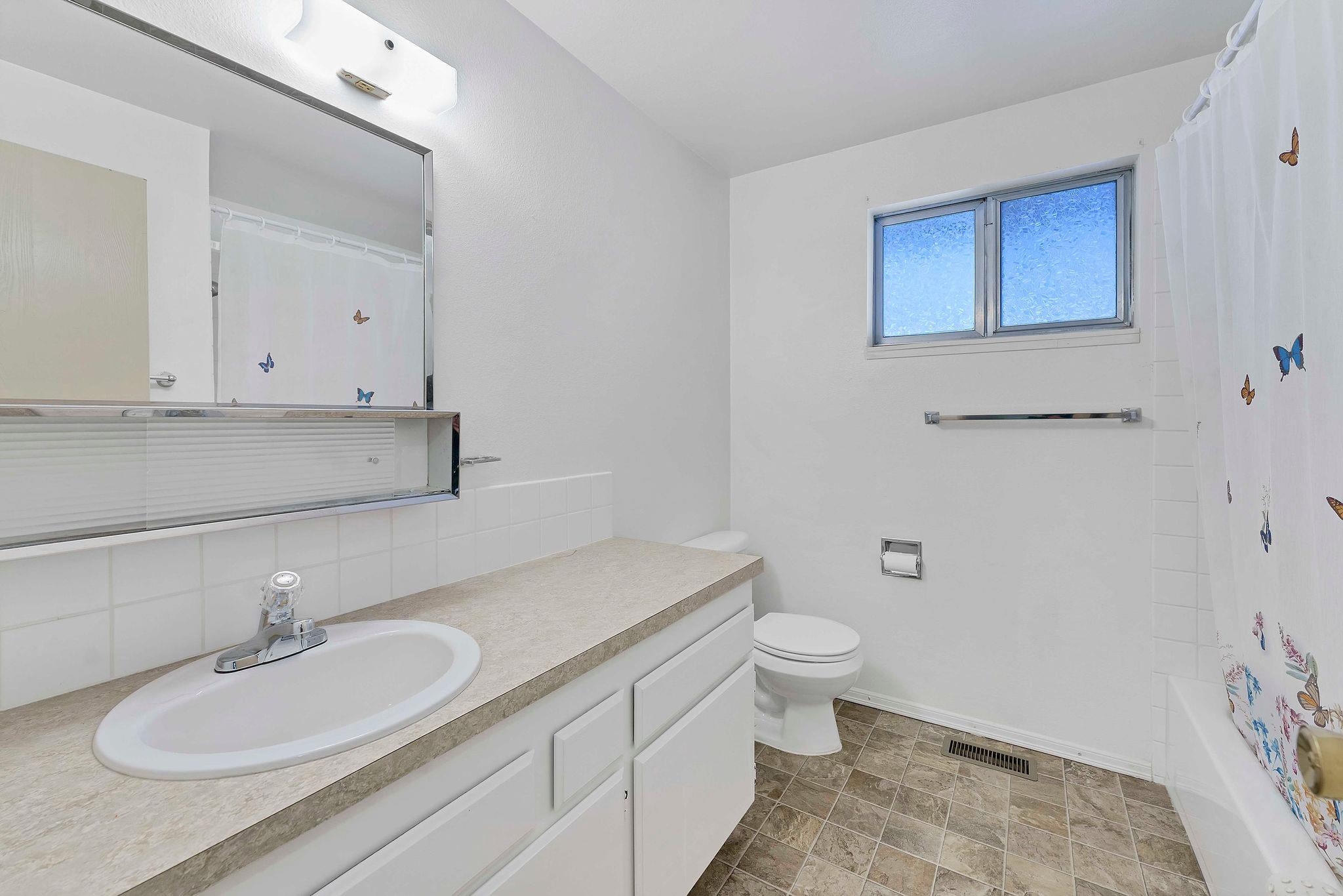 7004 North Wiscomb Street, Unit 7006 N WISCOMB Spokane, WA 99208 - Photo 12 of 35