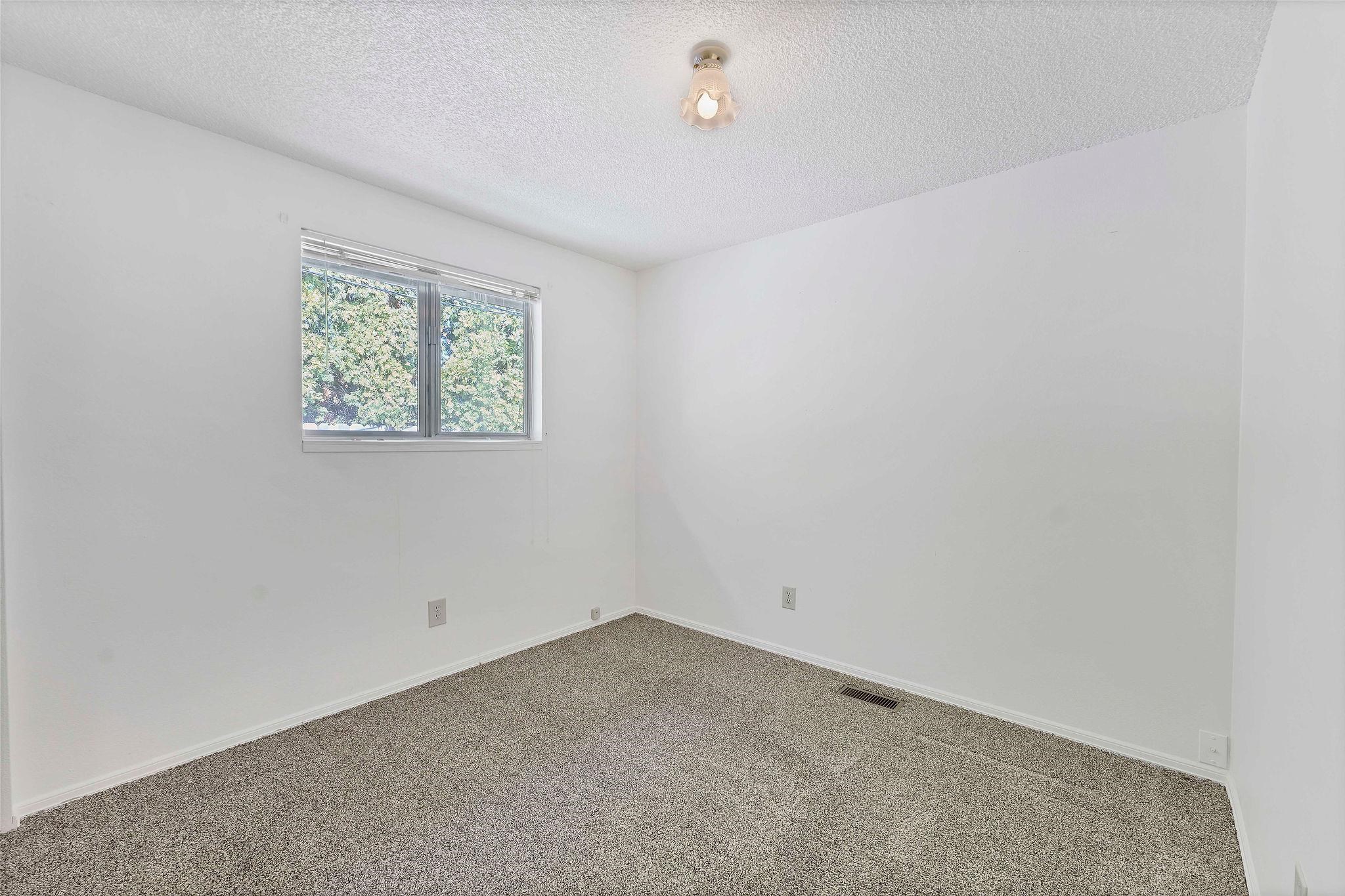7004 North Wiscomb Street, Unit 7006 N WISCOMB Spokane, WA 99208 - Photo 13 of 35