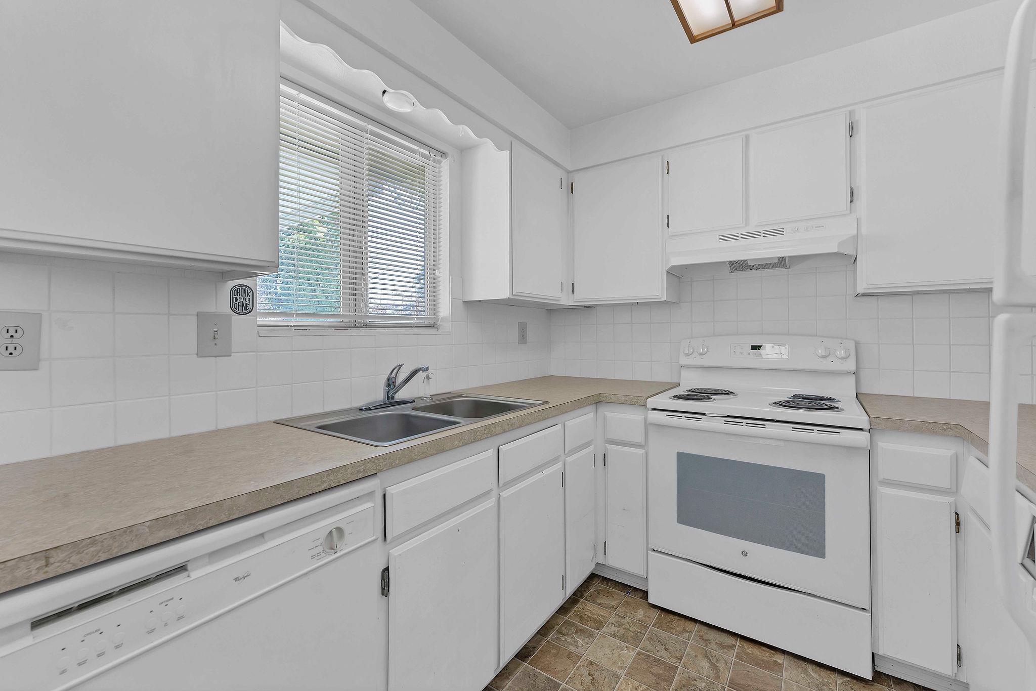 7004 North Wiscomb Street, Unit 7006 N WISCOMB Spokane, WA 99208 - Photo 10 of 35