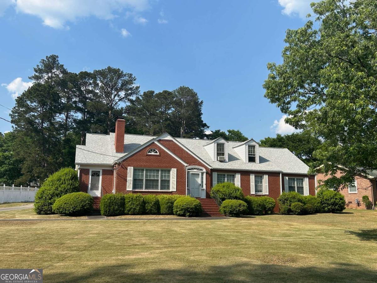 1680 Pine Valley Road Milledgeville, GA 31061 - Photo 2 of 6