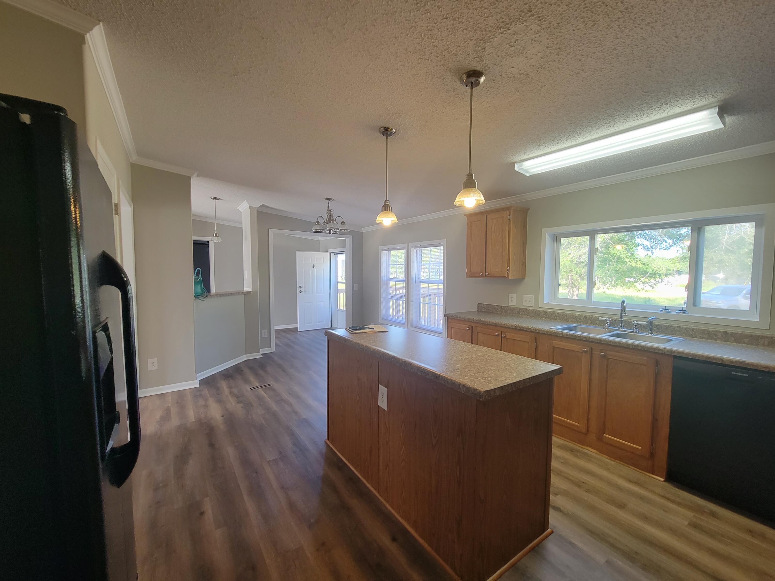 297 East Raphael Road DeFuniak Springs, FL 32433 - Photo 8 of 43 Dream kitchen