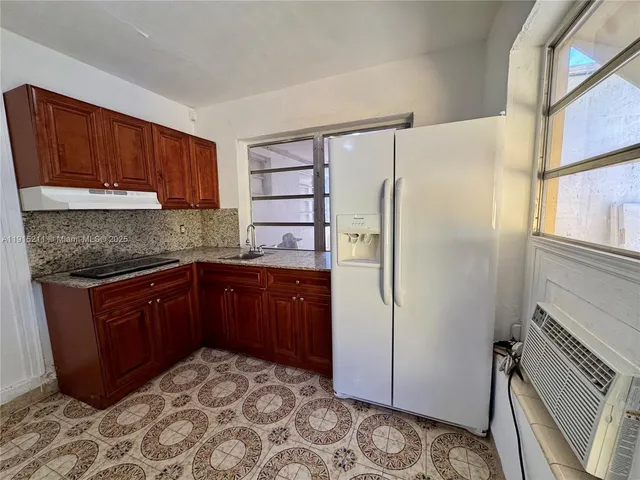 $1,700 | 100 Northwest 64th Court, Unit 2, Miami, FL 33126