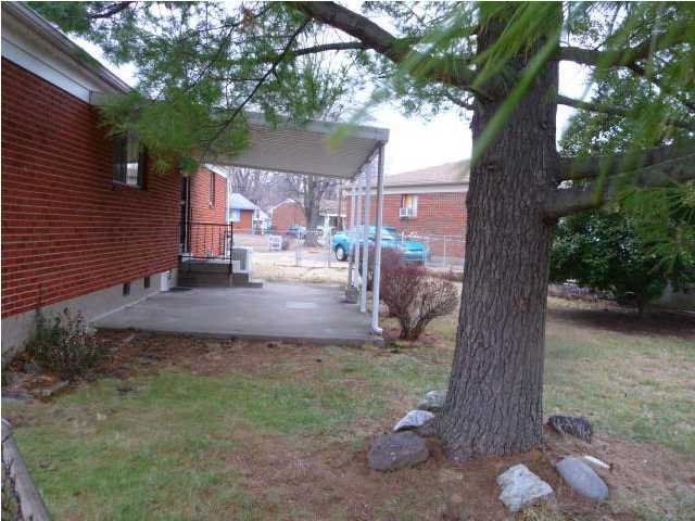 9707 Gandy Road Louisville, KY 40272 - Photo 11 of 13 Additional Photo