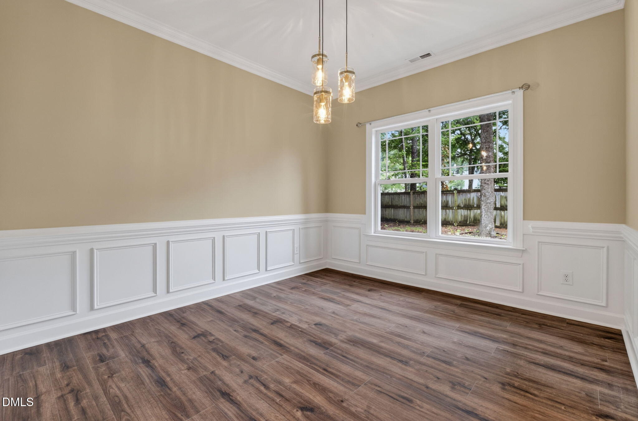 4621 Landover Dale Drive Raleigh, NC 27616 - Photo 11 of 36 14-web-or-mls-4621 Landover Dale Dr - 14