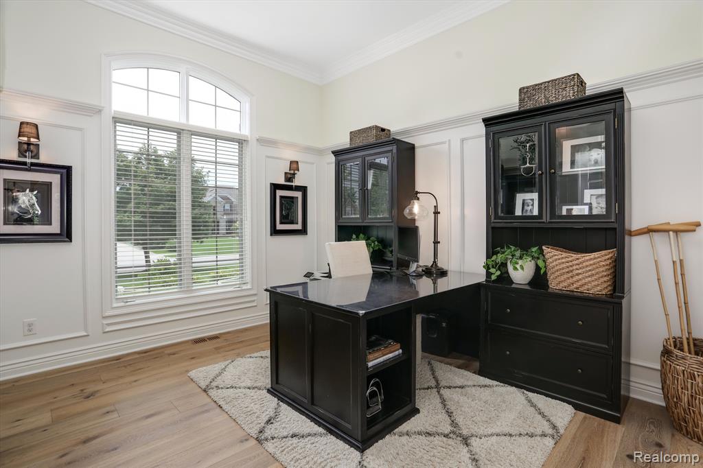 6956 Oakhurst Ridge Road Clarkston, MI 48348 - Photo 15 of 47